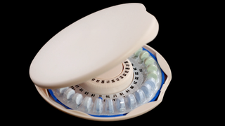 Federal Appeals Court Frustratingly Blocks Contraceptive Mandate in Illinois Case